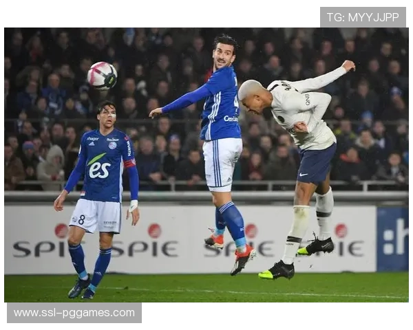 朗斯17轮仅失13球，创法甲最佳防守纪录