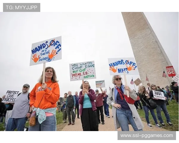 球迷组织抗议活动制度化，俱乐部回应机制完善